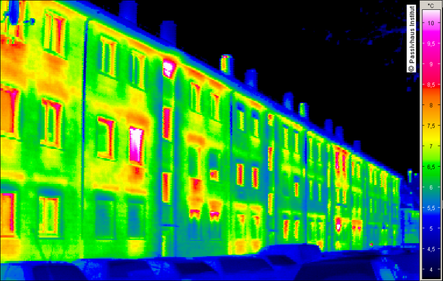 heating_energy_consumption_of_the_tevesstrasse_refurbishment_project_4.png